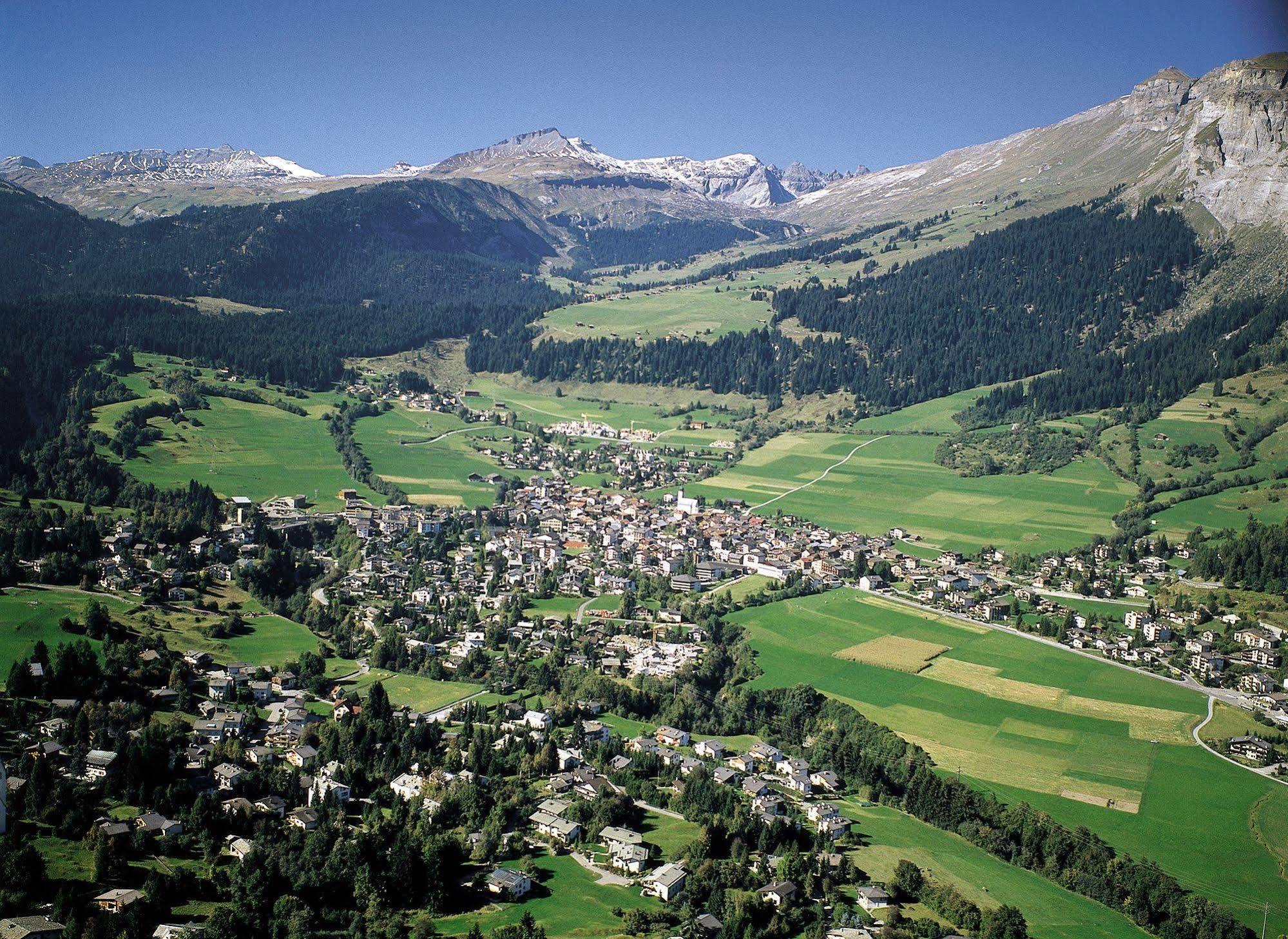 T3 Hotel Surpunt Flims Exteriör bild